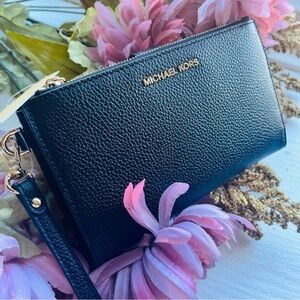 Michael Kors Double Zip XL Wristlet Wallet Leather Black Gold NWT